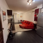 Location d’un appartement élégant de 3 pièces, 95 m², centre-ville, Varna, Bulgarie